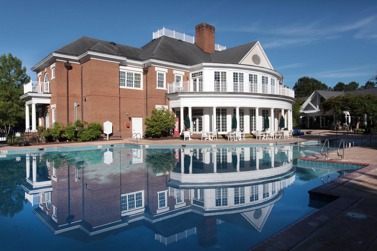 Resort At 4*